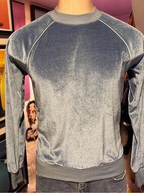 Men's Blue Velvet Crew Sweatshirt with Ribbed Trim